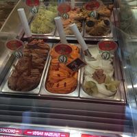 Vegan options clearly labelled and super tasty! at Vanilla Gelati Italiani in Milan