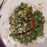 Remenat d'espàrrecs amb quinoa,carbassa at Restaurant Paisatges in La Seu Durgell