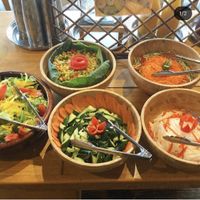 Fresh green salad  at Havan Dining in Niigata