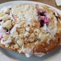 Drozdzowka, a sweet bun at Lokal Vegan Bistro in Warsaw