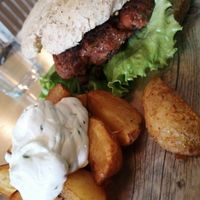Burger at VIVA in Madrid