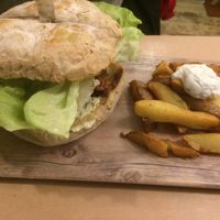 Burger at VIVA in Madrid