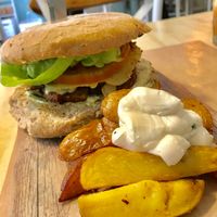Yummy Vegan Burger  at VIVA in Madrid