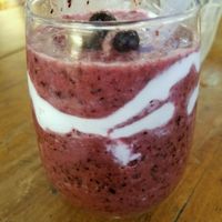 fruity smootie at Scarecrow in Auckland