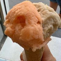 Melon and anima nera  at Ciacco Gelato Senz'altro in Milan