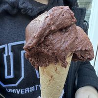Gianduia and vegan cone  at Ciacco Gelato Senz'altro in Milan