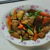 Stir Fried 'chicken' with lemon grass at Thien Phu in Hue