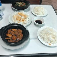 Clay pot tofu, “wet cake” noodles and lemongrass mushrooms with rice at Thien Phu in Hue
