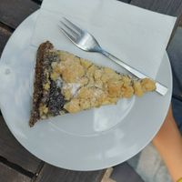 Mohnstreuselkuchen at Schweizer Milchhauschen in Bad Nauheim