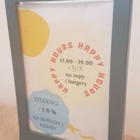 Happy hour 30% discount on burgers and soups and 10% discount for burgers and kebab for students at Umea in Lublin