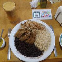 Prato executivo com Seitan à milanesa at Vegetariano Social Clube Delivery in Rio De Janeiro