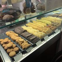 Cookie case  at Giumella in Florence
