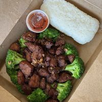 Kai Ga Tiam & Sticky Rice is a MUST-TRY 🤤 at H.O.P.E. in Studio City