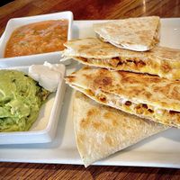 QUESADILLA
choice of chicken or impossible meat, daiya cheese served with salsa, guacamole 🥑   at H.O.P.E. in Studio City