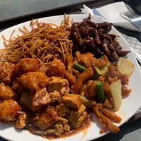 3000 HUF for 1 carb and 4 toppings  at 96 Zen Etterem in Budapest