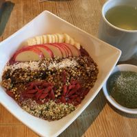 Evening vanilla smoothie bowl at Eternal Abundance in Vancouver