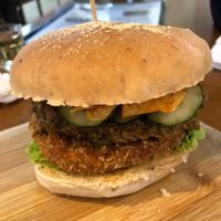 Toon rendang burger at nomVnom Bistro - Clarke Quay in Central Singapore