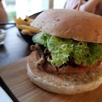 A-lamak burger at nomVnom Bistro - Clarke Quay in Central Singapore
