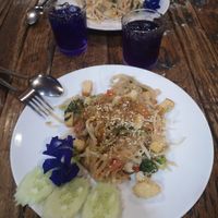 Our restyled Pad Thaï at La Carotte Qui Rit in Koh Tao