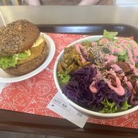 Vegan chicken burger and vegan salad bowl with chicken  at Veg & Veg in Florence