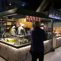 Food court style walk up counter  at Veg & Veg in Florence