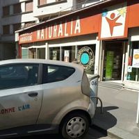 Store front at Naturalia - Lecourbe in Paris