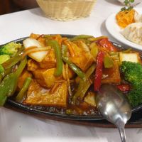 Sizzling tofu (Sweet+Sour sauce): beautiful tofu texture,  sauce is ok, but not my favourite at Vegie Hut in Box Hill