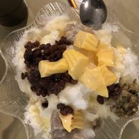 Shaved ice dessert at Pidoa Nature in Phnom Penh