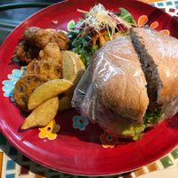 one of the best vegan burgers i ever had! at Hiruneko Shokudou in Itoshima