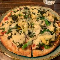 Vegan pizza at Hiruneko Shokudou in Itoshima