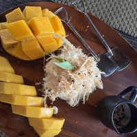 Mango sticky ricee  at Rice Paddy in Koh Yao Noi