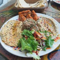 Tapete voador com falafel turco at Istanbul in Paraty