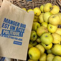  at Biocoop Saison Bio in Libourne