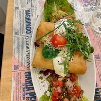 Rollitos mexicanos at Yerbabuena - Bordadores in Madrid