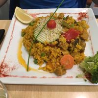 Vegan and gluten free paella  at Yerbabuena - Bordadores in Madrid