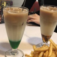 Mint milk tea, caramel milk tea  at Yé Shū 耶蔬 in Kaohsiung