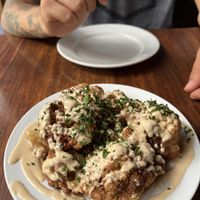 Cauliflower with tahini  at Pita Pita in El Pizzaiole in Granada