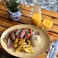 Lomo saltado at Siembra in Lima