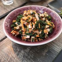 Xianggan Malantou (Tofu with greens) at Tianfuzius in Berlin