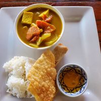 Yellow Curry with Tofu at Siam Elephant in Carpinteria