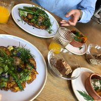 Wegańskie omlety z dodatkami  at Nadzieja JE SUS in Poznan