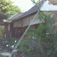 Restaurant from outside at Puri Kirana in Lembongan