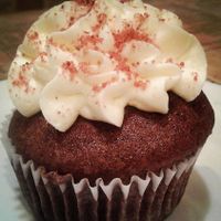 Red velvet cupcake at Allie's Vegan Pizzeria and Cafe in Spokane