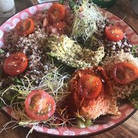 Gezellige en lekkere lunch 🥗   at Greenway in Antwerpen