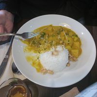 Kartoffel-Erdnuss-Curry mit Basmati at V2O Restaurant in Friedrichshafen