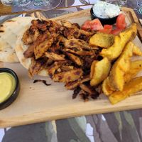 Vegan Gyros at roots in Thessaloniki