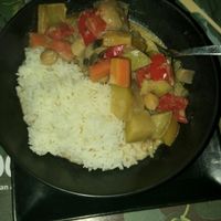 אורז בקארי וחלב קוקוס at roots in Thessaloniki