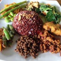 7 Veg Plate at Wulan Vegetarian Warung in Ubud