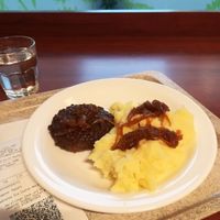  at Maran Vegan Bistro in Vienna