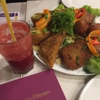 Napfenyes platter for two at Napfenyes Bistro in Budapest